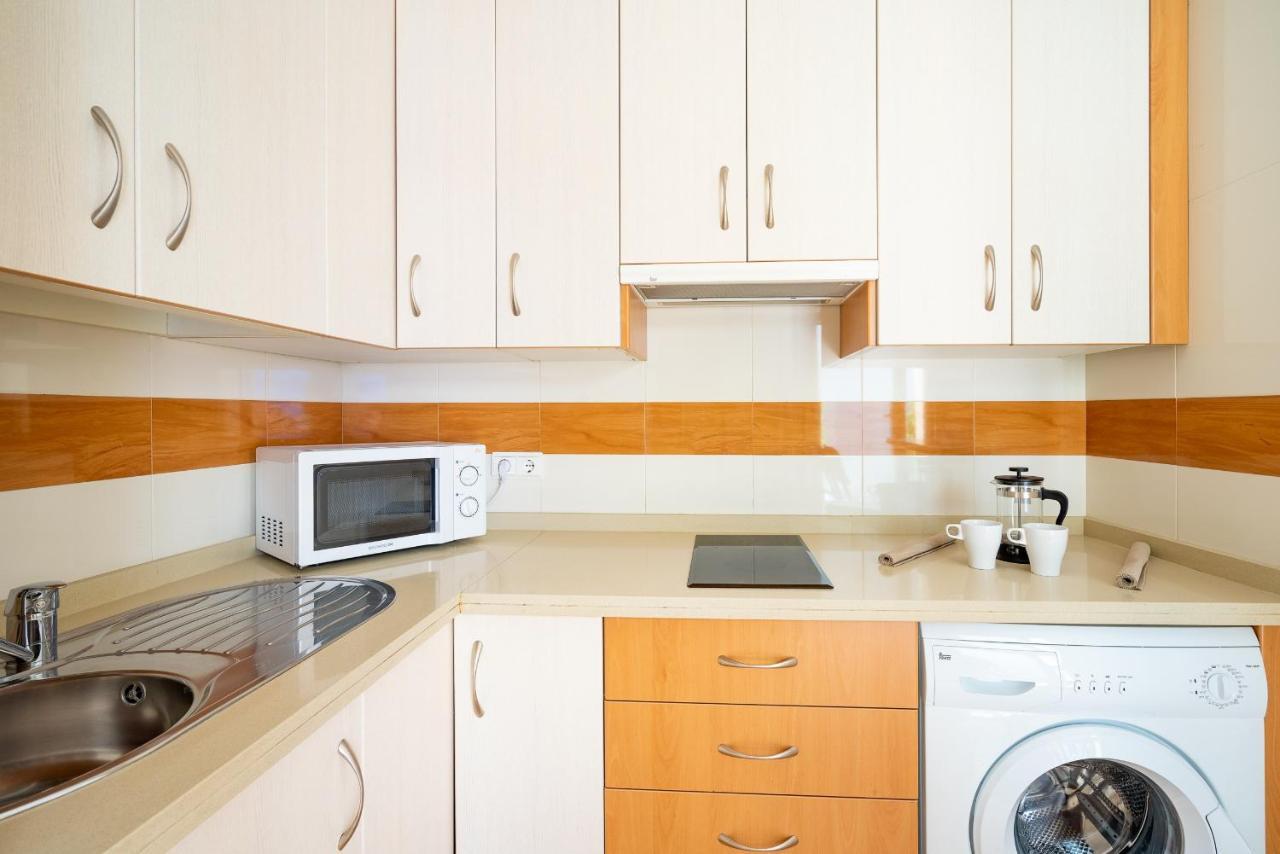 Homeabout Fresca Apartment I Малага Экстерьер фото